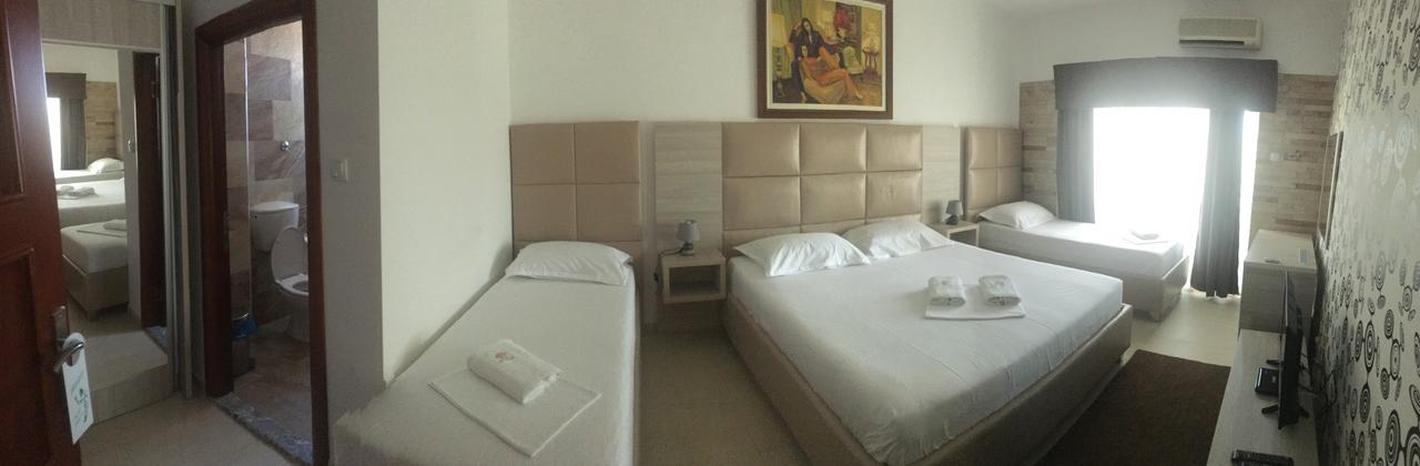 Hotel Imperial Ulcinj Exterior photo