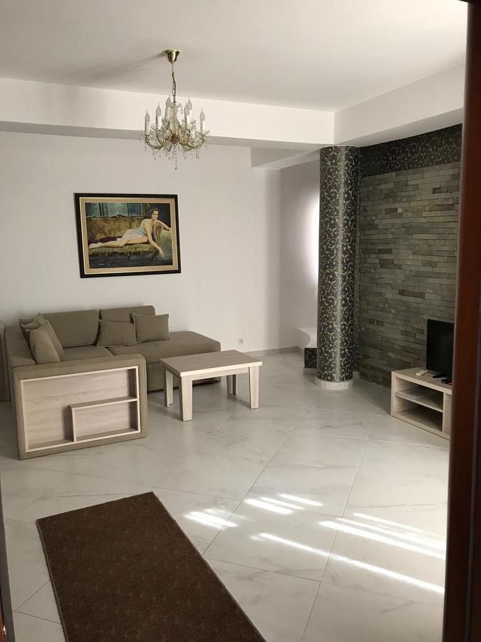 Hotel Imperial Ulcinj Exterior photo