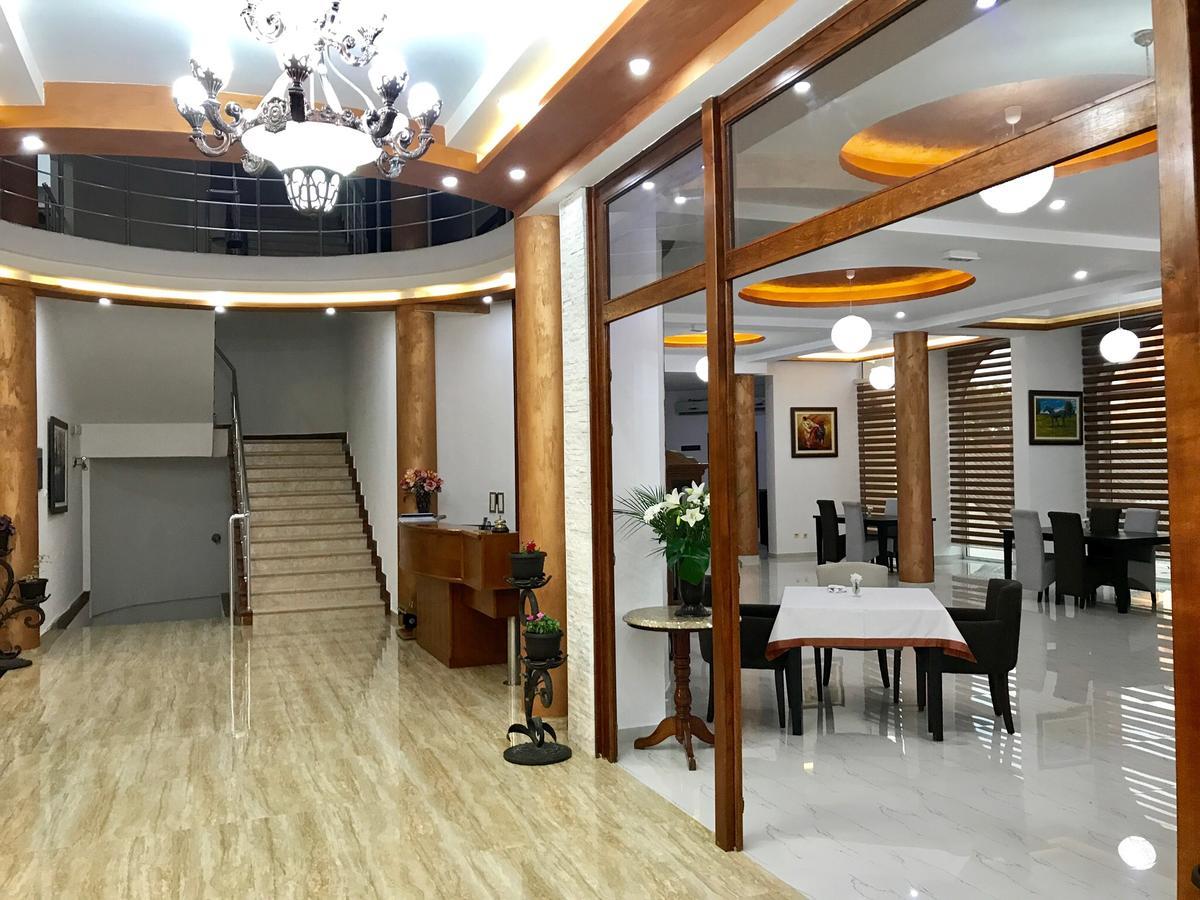 Hotel Imperial Ulcinj Exterior photo