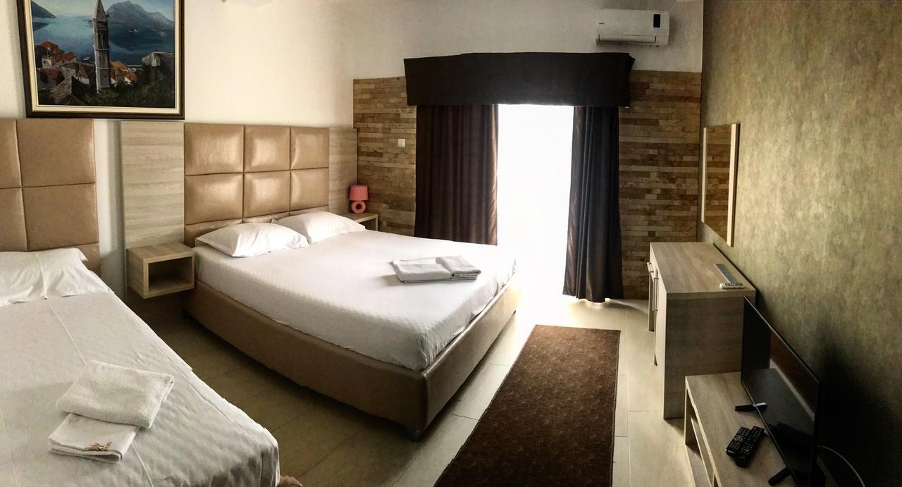 Hotel Imperial Ulcinj Exterior photo