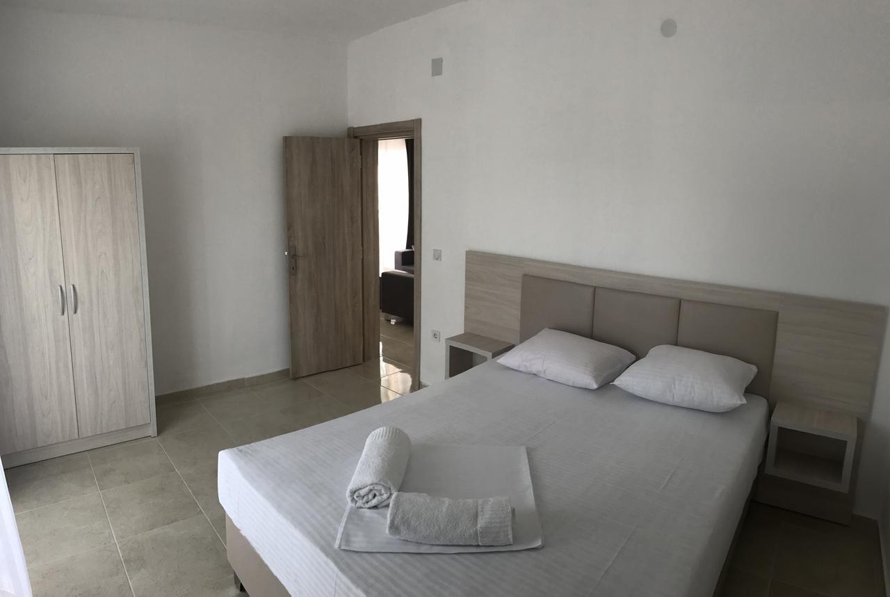 Hotel Imperial Ulcinj Exterior photo
